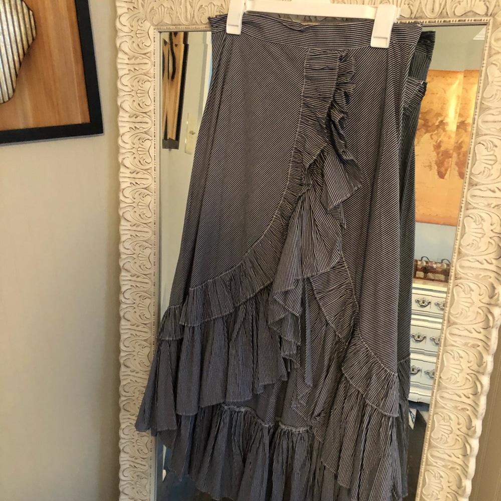 Stripped skirt